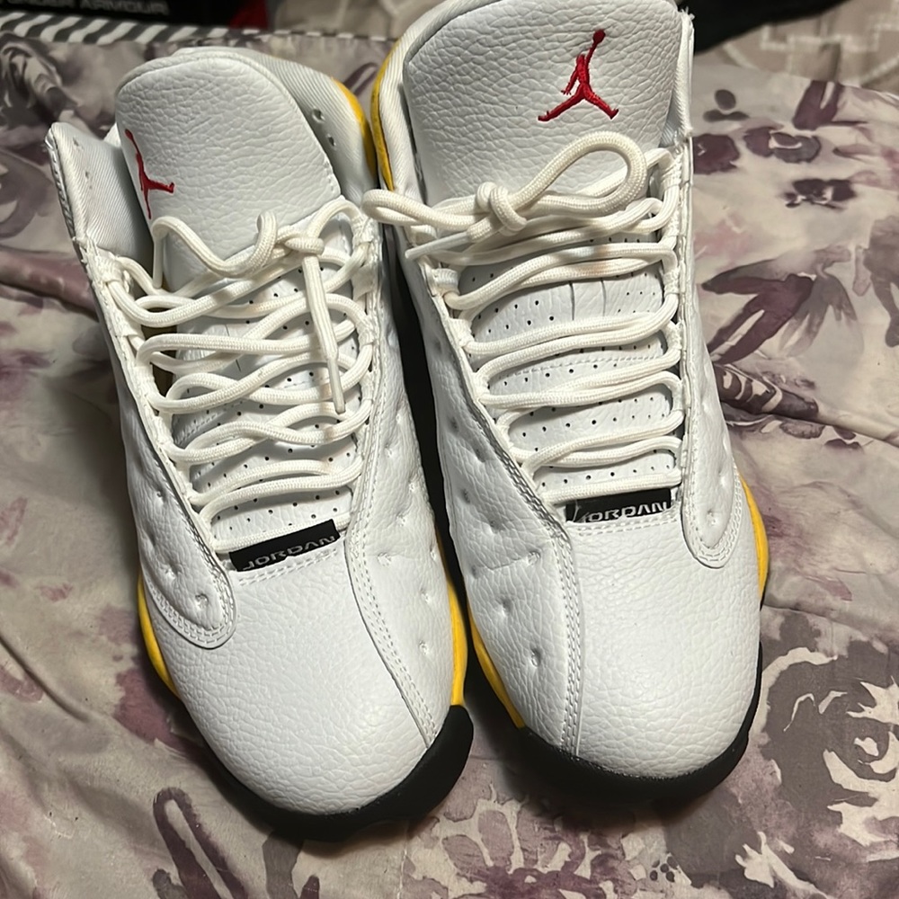 Yellow and white 13s (original box )